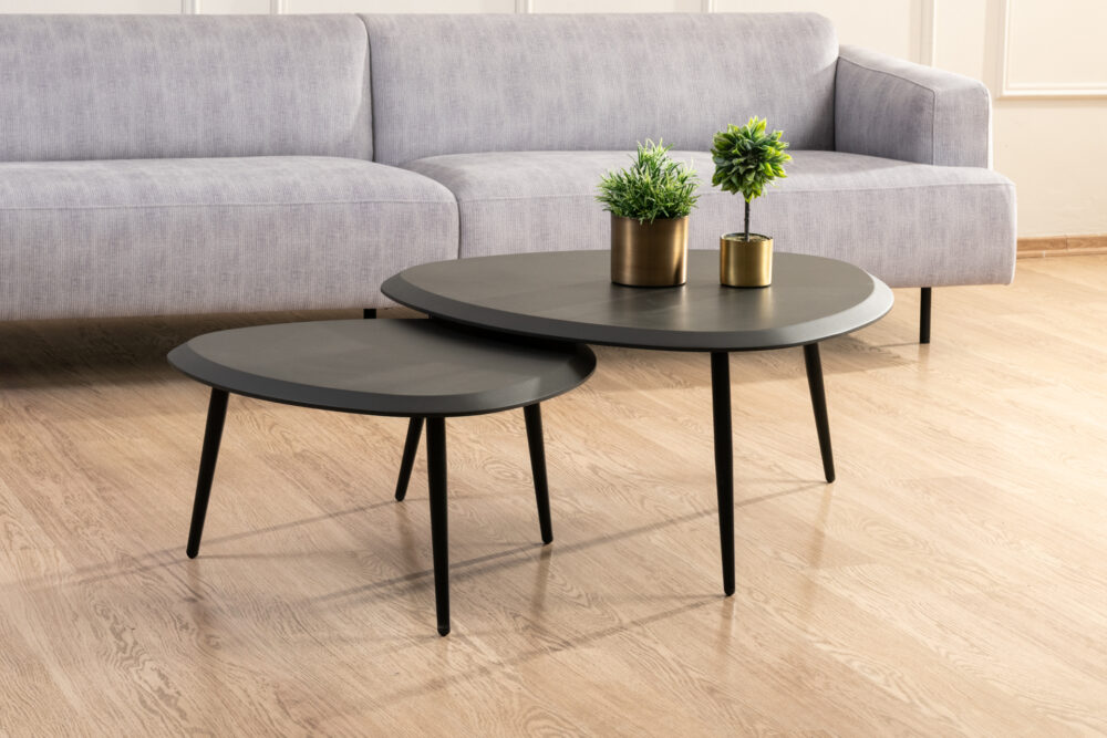 סט שולחנות לסלון תפוח